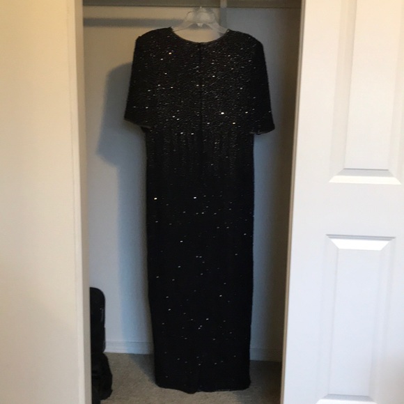 100% Silk Full length black beaded, sequined dress - Picture 8 of 8